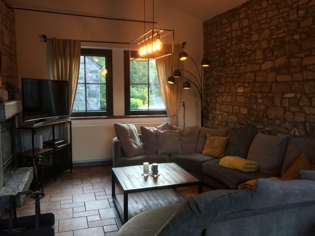 La Parenthese Villa Chimay Exterior foto